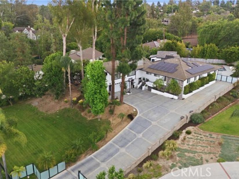 520 W Hermosa, Fullerton CA 92835