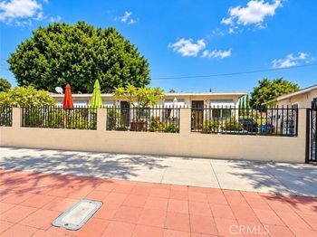 2111 Bird Street