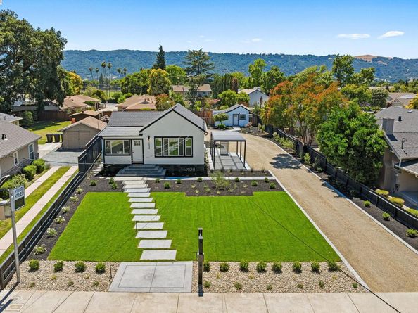 1038 Division St, Pleasanton CA 94566