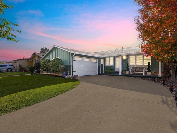 2472 Bradford Ave, Hayward CA 94545