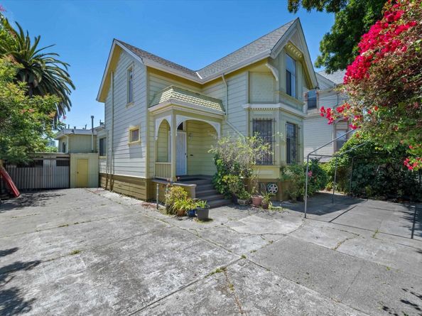 663 25TH Street, Oakland CA 94612