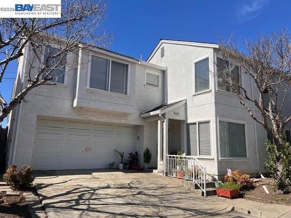 20667 Blossom Cmn, Hayward CA 94541