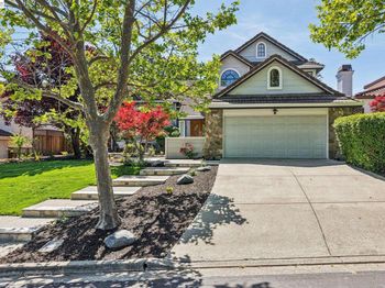 1095 Canyon Hills Rd