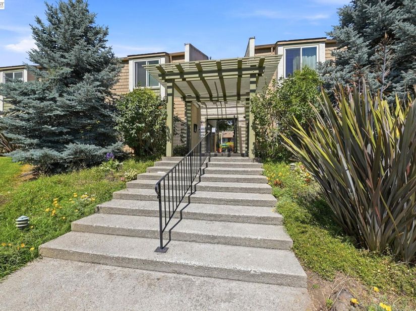 3419 Pennsylvania Cmn, Fremont CA 94536