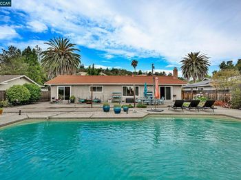 341 Twinview Dr