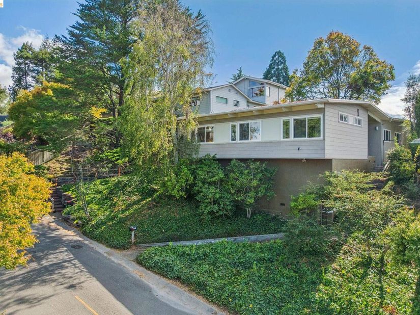 1024 Overlook Rd, Berkeley CA 94708