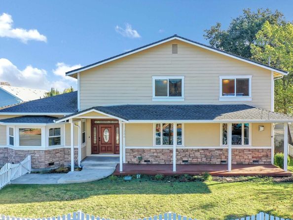 256 Douglas Ln, Pleasant Hill CA 94523