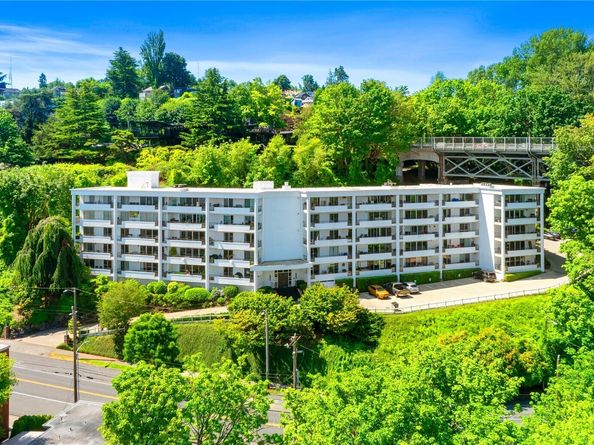 2565 Dexter Avenue N 103, Seattle WA 98109