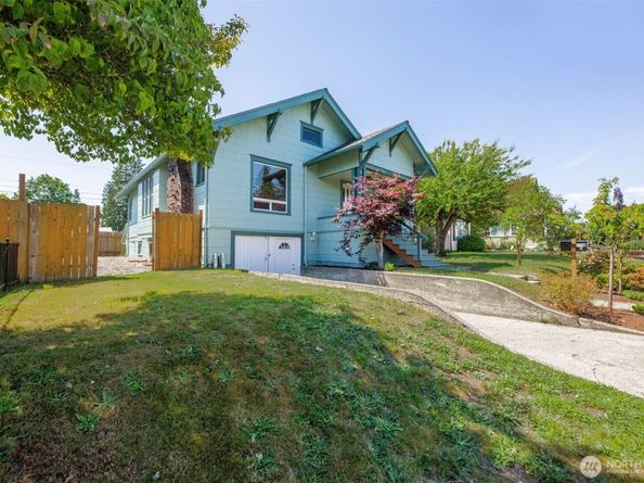 1726 Baker Avenue, Everett WA 98201