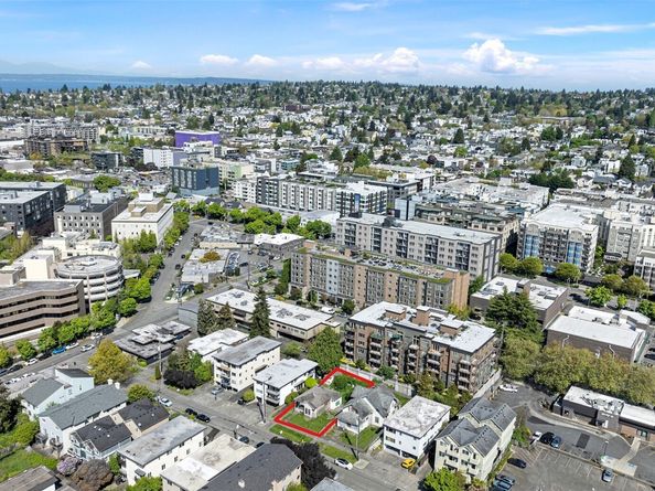 1530 NW 53rd Street, Seattle WA 98107