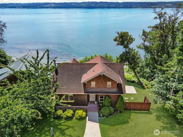 49 M Whidbey Island Drive, Everett WA 98206