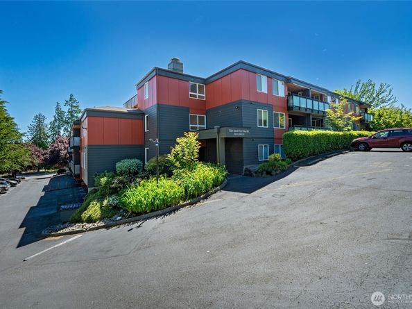 7021 Sand Point Wy B319, Seattle WA 98115