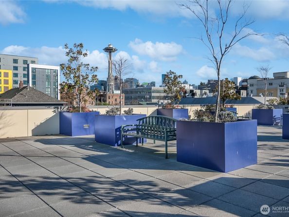 17 W Mercer Street 217, Seattle WA 98119