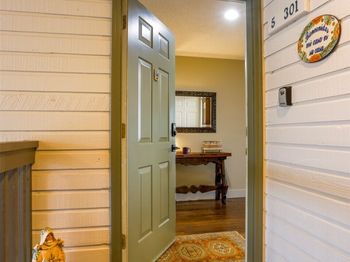 20161 Viking Crest Loop NE