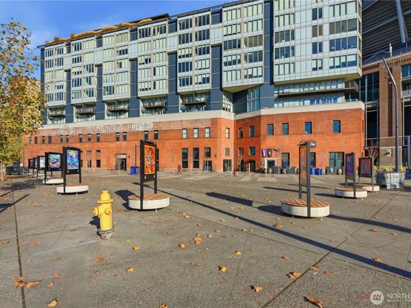 590 1st Avenue S 613, Seattle WA 98104