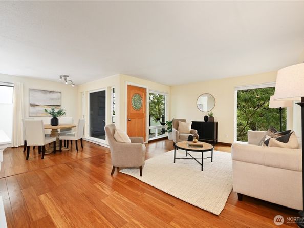 2510 W Bertona Street 213, Seattle WA 98199