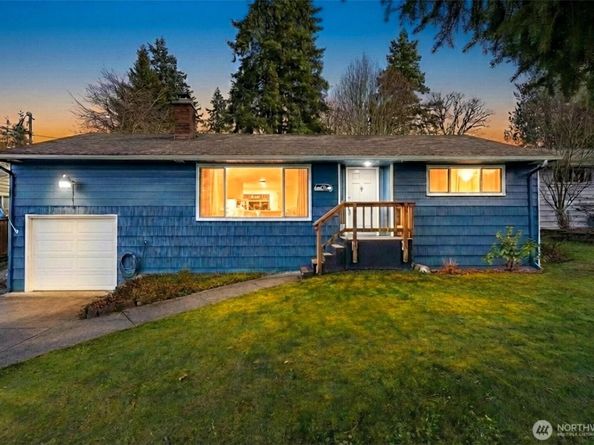 17103 44th Avenue W, Lynnwood WA 98037