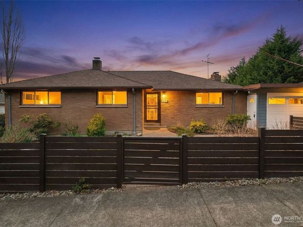 2539 30th Avenue S, Seattle WA 98144