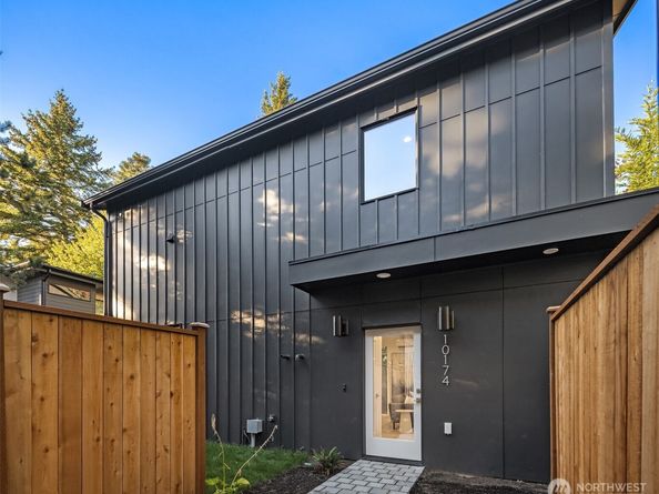 10174 NE 113th Place, Kirkland WA 98033