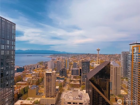 300 Virginia Street 3812, Seattle WA 98121