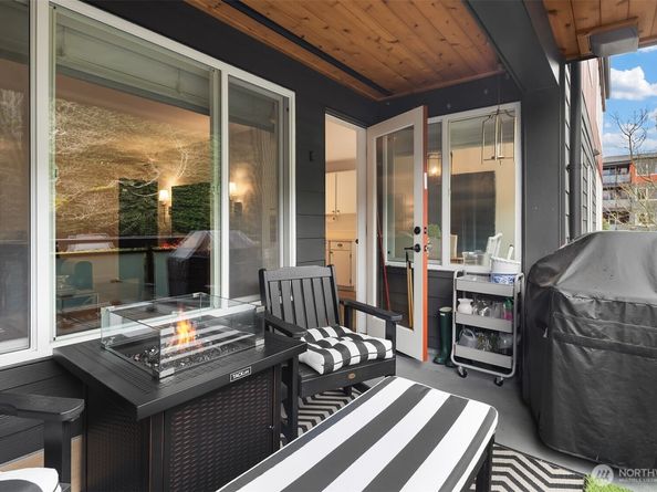 7021 Sand Point Way NE B305, Seattle WA 98115