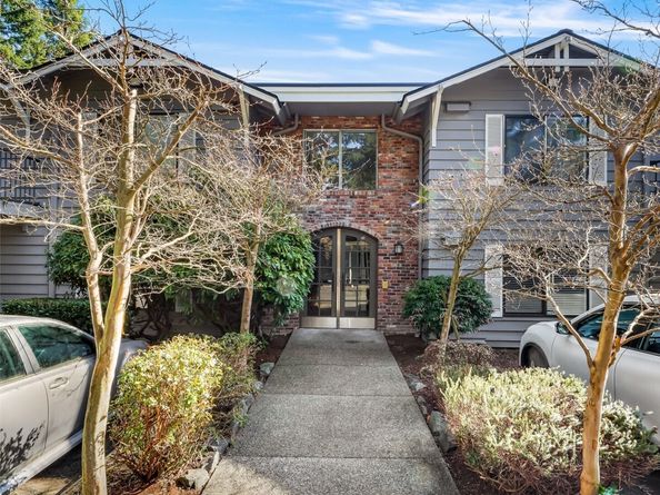 8017 234th Street SW 314, Edmonds WA 98026