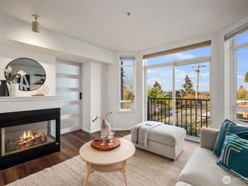 7116 Greenwood Avenue N