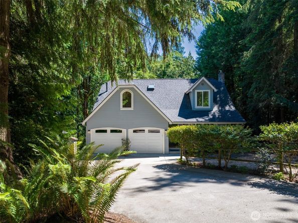 10095 NE Knight Road, Bainbridge Island WA 98110