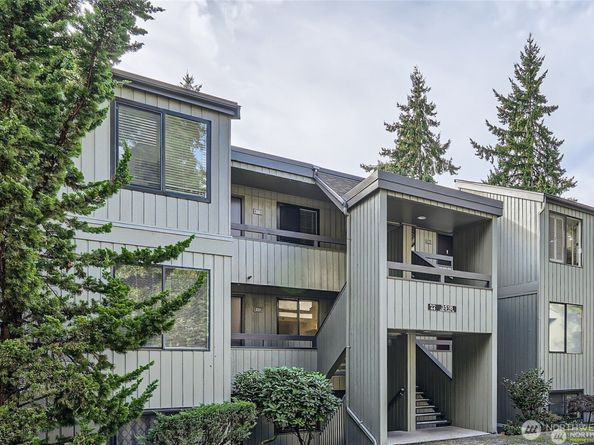 3518 109th Place NE 222, Bellevue WA 98004