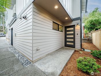 8510 15th Avenue NE