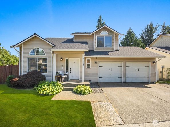 10008 2nd Place SE, Lake Stevens WA 98258