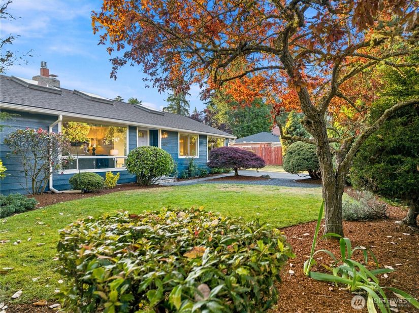 21822 92nd Avenue W, Edmonds WA 98020