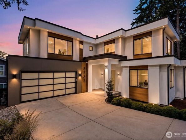 8736 126th Avenue NE, Kirkland WA 98033