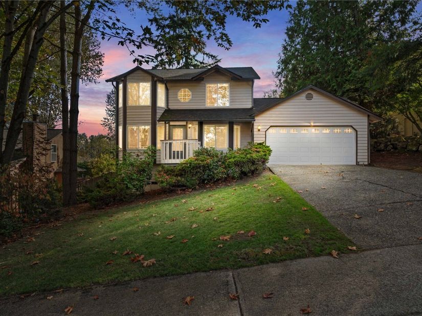 22310 117th Avenue SE, Kent WA 98031