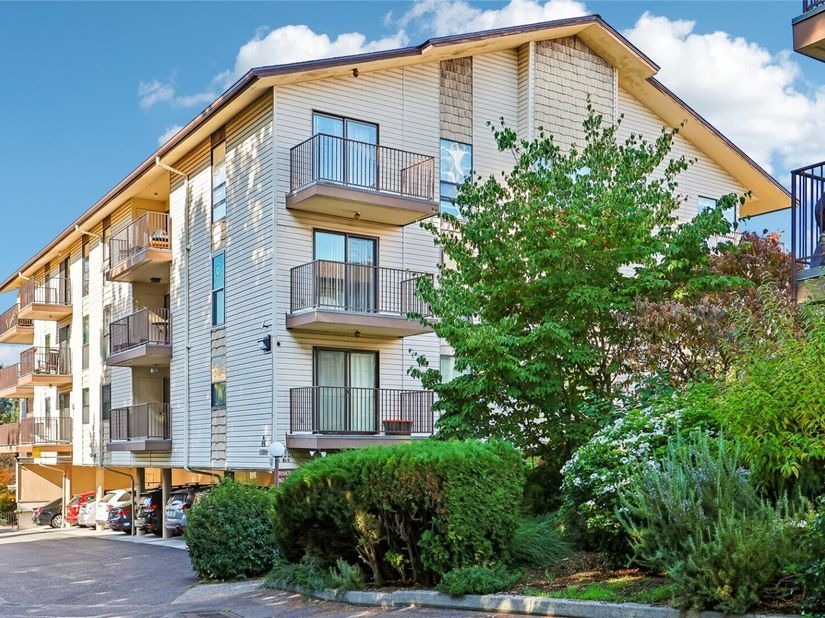 13201 Linden Avenue N 508A, Seattle WA 98133
