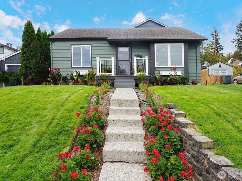 1624 Pine Street, Everett WA 98201