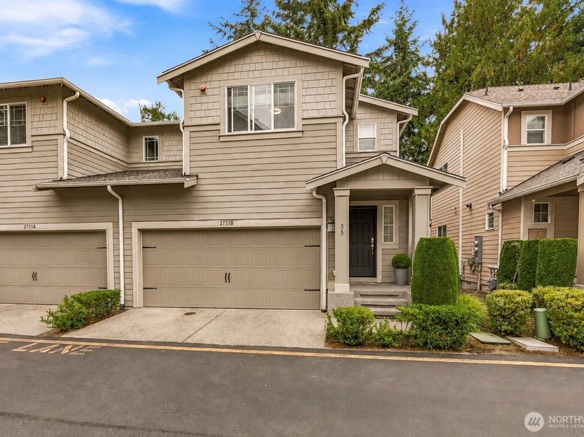 2733 197th Lane SW B, Lynnwood WA 98036