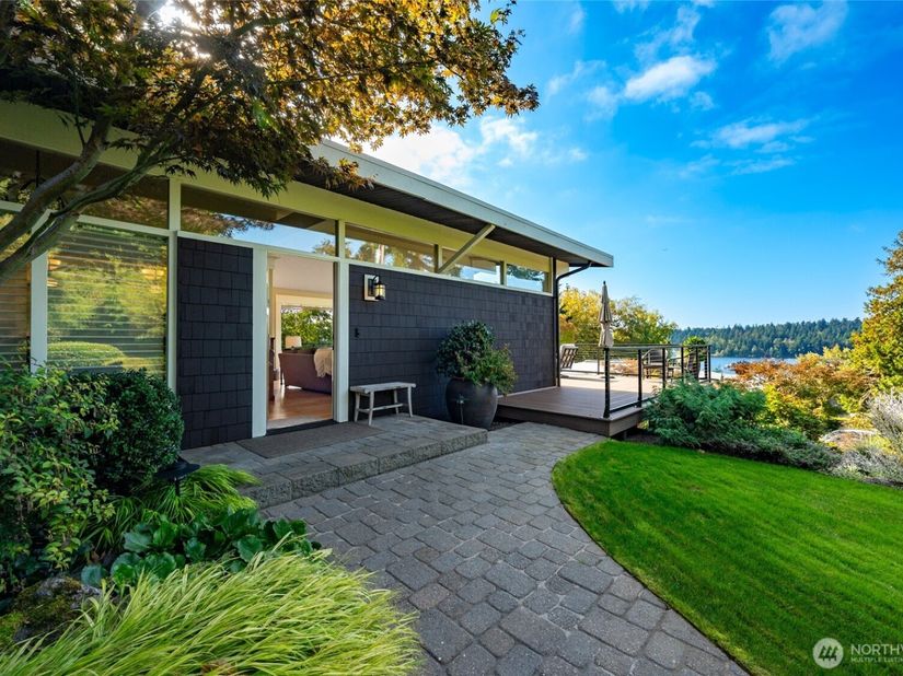 7731 SE 58th ST, Mercer Island WA 98040