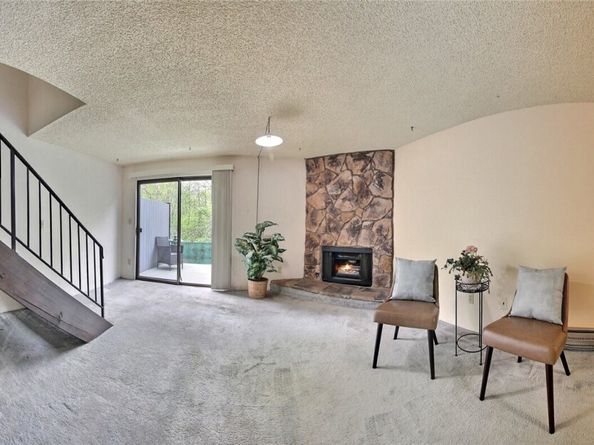 1040 S 320th Street 10D, Federal Way WA 98003