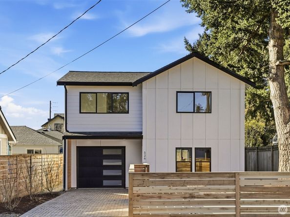 526 N 100th Street, Seattle WA 98133
