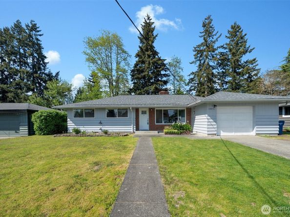 1005 9th St NE, Auburn WA 98002