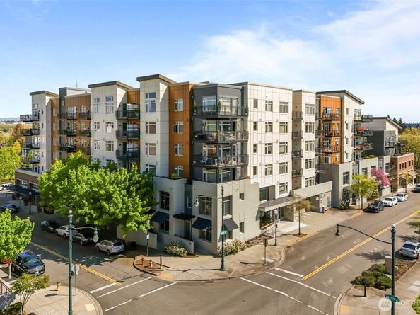 15100 6th Avenue SW 229, Burien WA 98166