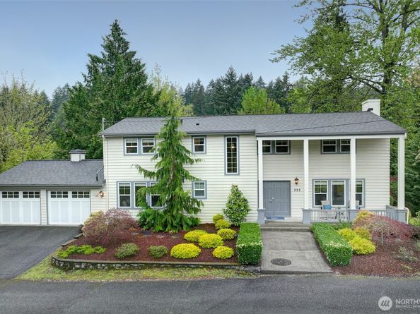 225 131st Avenue NE, Bellevue WA 98005
