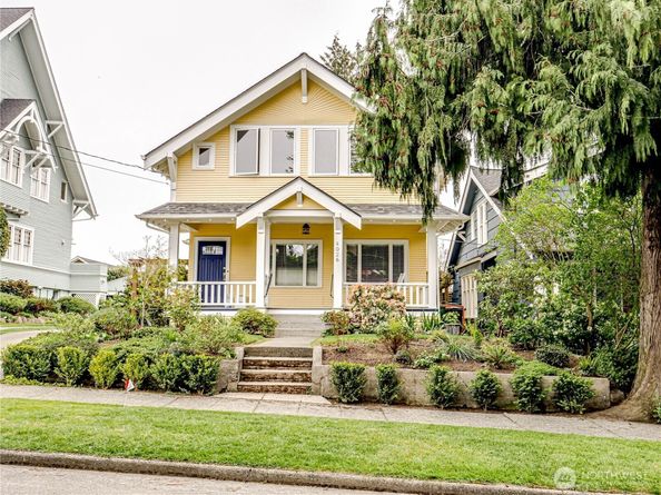 4026 Burke Avenue N, Seattle WA 98103