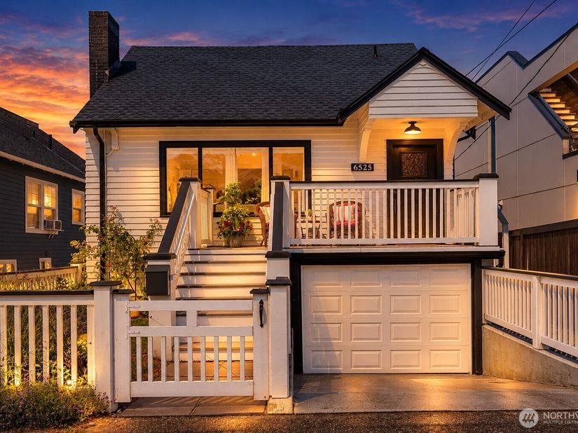 6525 3rd Avenue NW, Seattle WA 98117