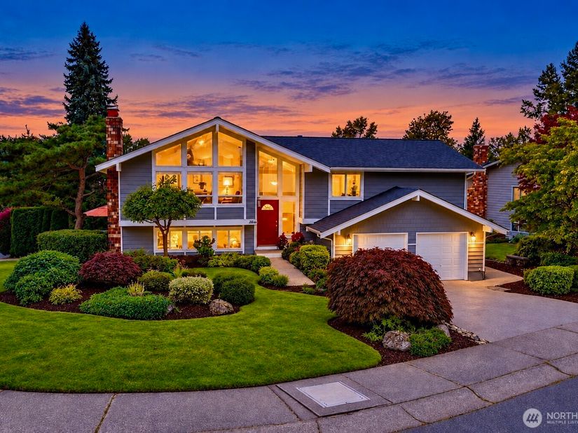 10503 158th Avenue NE, Redmond WA 98052