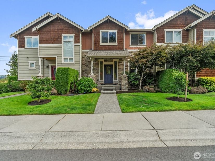 15186 132nd Avenue NE, Woodinville WA 98072