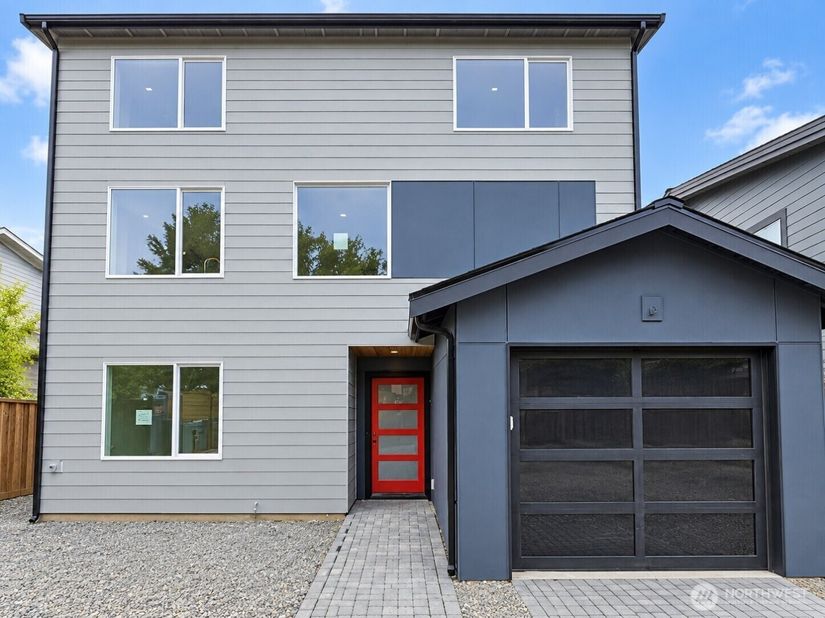 8316 28th Avenue NW, Seattle WA 98117