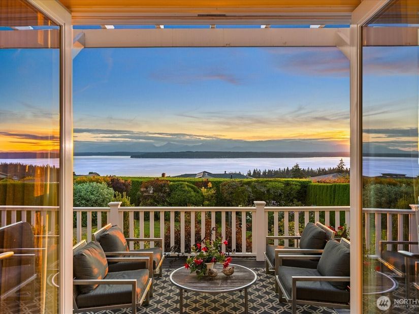 18311 8th Avenue NW, Shoreline WA 98177