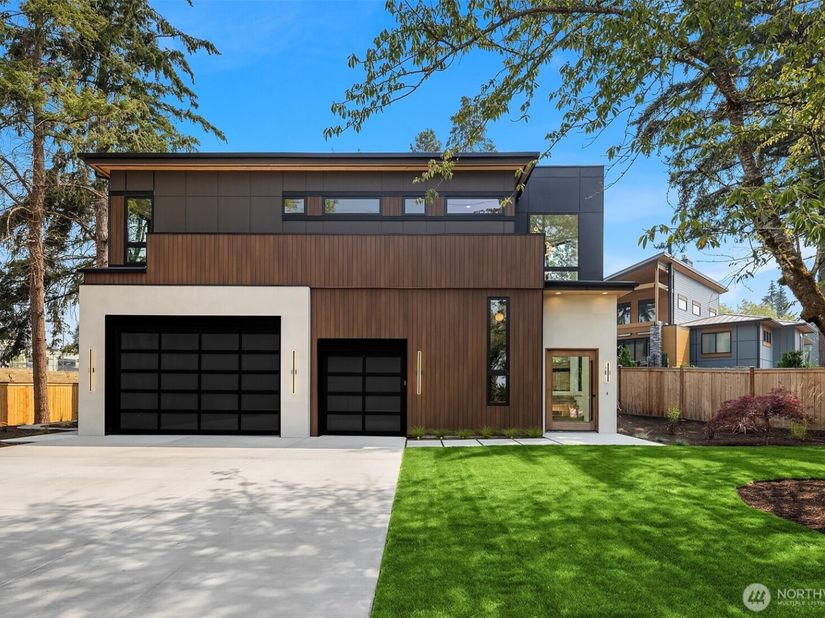 2303 123rd Place SE, Bellevue WA 98005